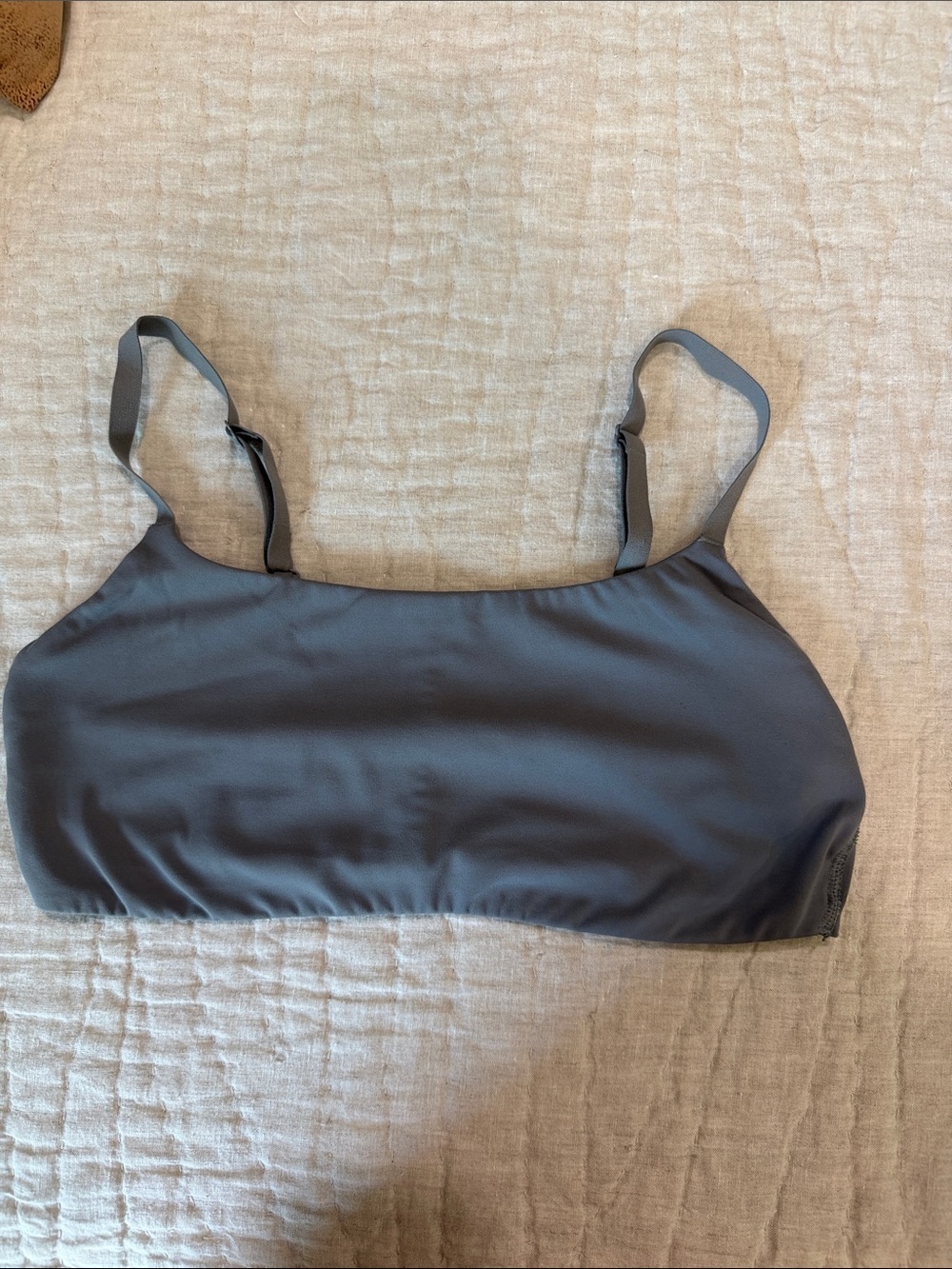 PINK Victoria's Secret Smooth Gray Seamless Bralette